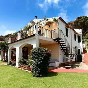  Apartment Eleanto